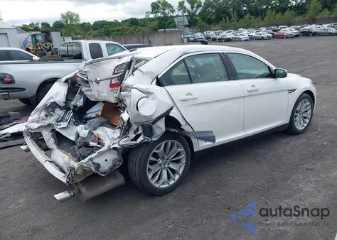 2018 Ford Taurus Limited z USA, uszkodzony, nr VIN 1FAHP2J83JG110604